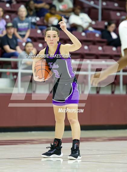 Thumbnail 3 in Marlin vs. Douglass (UIL 2A Regional Semifinal Playoff) photogallery.