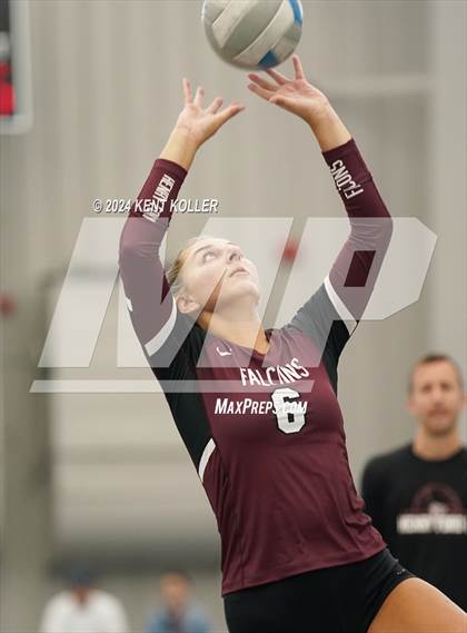 Thumbnail 3 in Novi vs. Utica Ford (Motor City Power Series) photogallery.