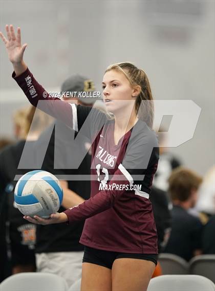 Thumbnail 1 in Novi vs. Utica Ford (Motor City Power Series) photogallery.