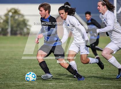 Thumbnail 2 in Thunder Ridge vs. Timberline photogallery.