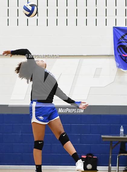 Thumbnail 3 in Paschal @ Weatherford photogallery.