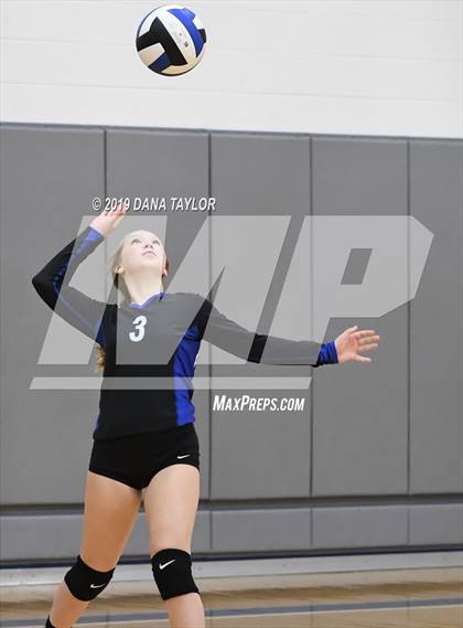 Thumbnail 1 in Paschal @ Weatherford photogallery.