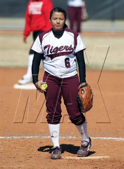 Thumbnail 1 in Horn [Dr. John] vs A&M Consolidated (Forney-North Forney Invitational) photogallery.