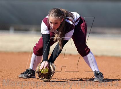 Thumbnail 3 in Horn [Dr. John] vs A&M Consolidated (Forney-North Forney Invitational) photogallery.