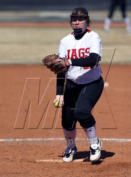 Thumbnail 1 in Horn [Dr. John] vs A&M Consolidated (Forney-North Forney Invitational) photogallery.