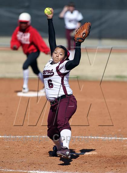 Thumbnail 2 in Horn [Dr. John] vs A&M Consolidated (Forney-North Forney Invitational) photogallery.