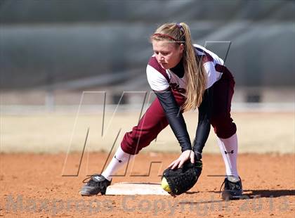 Thumbnail 2 in Horn [Dr. John] vs A&M Consolidated (Forney-North Forney Invitational) photogallery.