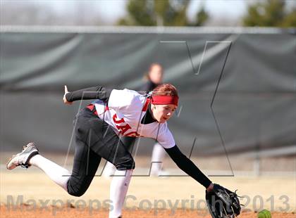 Thumbnail 1 in Horn [Dr. John] vs A&M Consolidated (Forney-North Forney Invitational) photogallery.