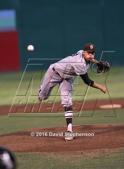 Thumbnail 2 in Saint Francis vs. San Benito (CIF CCS Open Final) photogallery.