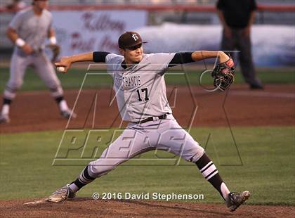 Thumbnail 1 in Saint Francis vs. San Benito (CIF CCS Open Final) photogallery.