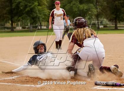 Thumbnail 1 in Camarillo @ Simi Valley photogallery.
