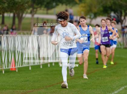 Thumbnail 2 in UIL 2A Cross Country Finals photogallery.