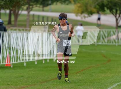 Thumbnail 1 in UIL 2A Cross Country Finals photogallery.