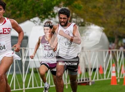 Thumbnail 3 in UIL 2A Cross Country Finals photogallery.