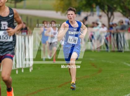 Thumbnail 1 in UIL 2A Cross Country Finals photogallery.