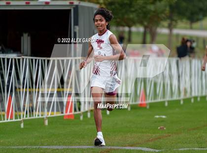 Thumbnail 1 in UIL 2A Cross Country Finals photogallery.