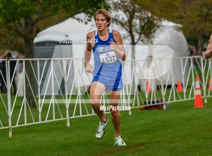 Thumbnail 1 in UIL 2A Cross Country Finals photogallery.