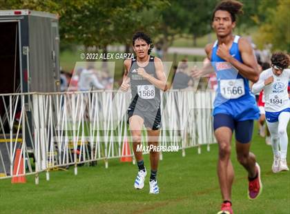 Thumbnail 1 in UIL 2A Cross Country Finals photogallery.