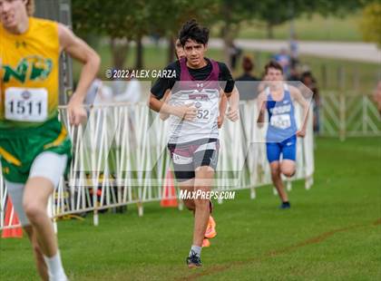 Thumbnail 1 in UIL 2A Cross Country Finals photogallery.