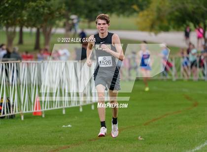 Thumbnail 1 in UIL 2A Cross Country Finals photogallery.