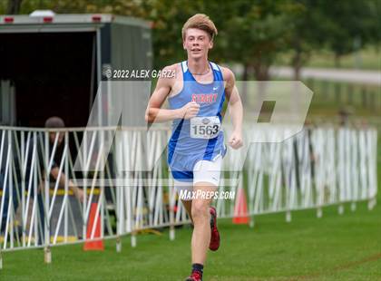 Thumbnail 3 in UIL 2A Cross Country Finals photogallery.