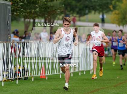 Thumbnail 1 in UIL 2A Cross Country Finals photogallery.