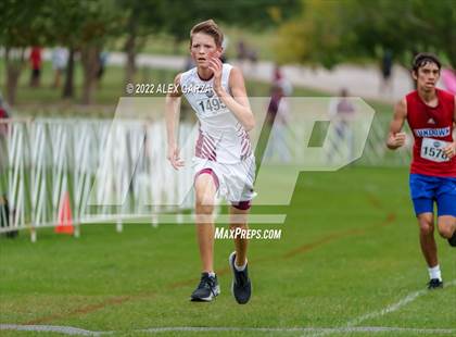 Thumbnail 3 in UIL 2A Cross Country Finals photogallery.