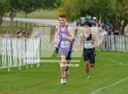 Thumbnail 2 in UIL 2A Cross Country Finals photogallery.
