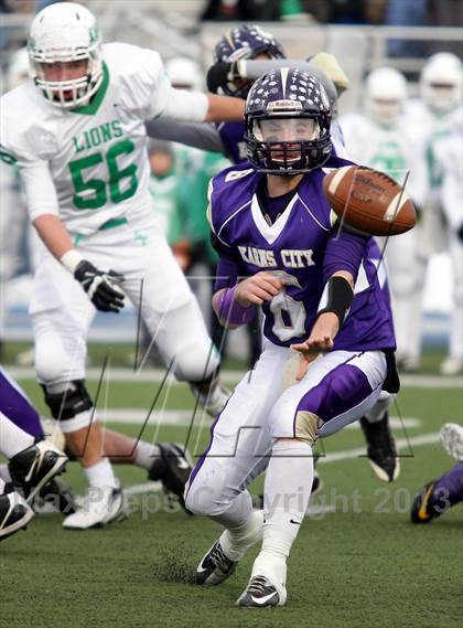 Thumbnail 1 in South Fayette vs. Karns City (PIAA Class AA Quarterfinal) photogallery.