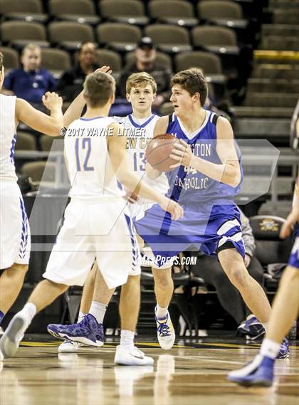 Thumbnail 3 in Covington Catholic vs Newport Central Catholic photogallery.