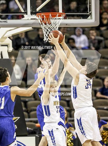 Thumbnail 2 in Covington Catholic vs Newport Central Catholic photogallery.