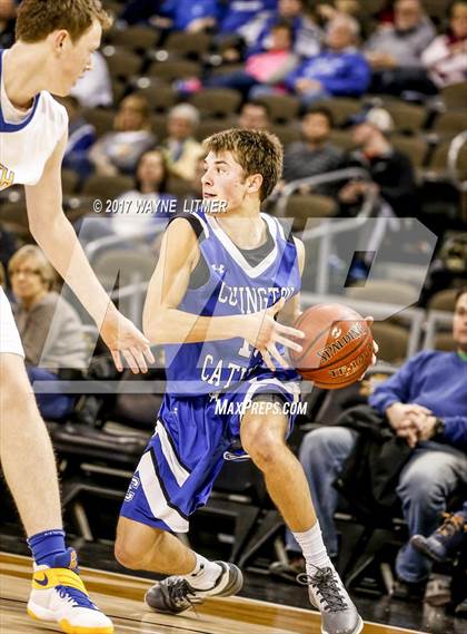 Thumbnail 1 in Covington Catholic vs Newport Central Catholic photogallery.