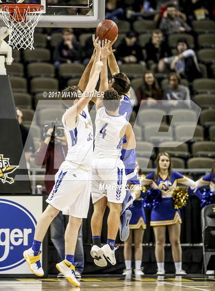 Thumbnail 1 in Covington Catholic vs Newport Central Catholic photogallery.