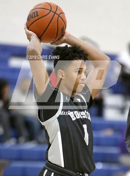 Thumbnail 1 in Brighton vs. Houston (Oseman Insurance Holiday Hoops) photogallery.