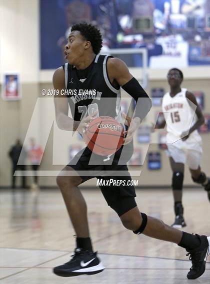 Thumbnail 2 in Brighton vs. Houston (Oseman Insurance Holiday Hoops) photogallery.