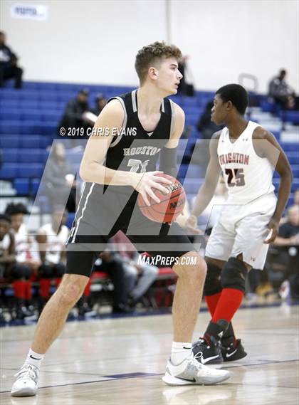 Thumbnail 3 in Brighton vs. Houston (Oseman Insurance Holiday Hoops) photogallery.