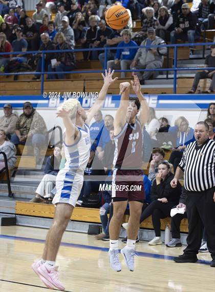 Thumbnail 3 in St. Joseph-Ogden @ Bismarck-Henning/Rossville-Alvin photogallery.