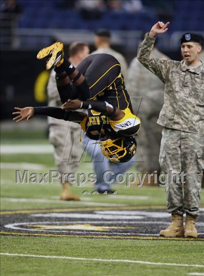 Thumbnail 3 in U.S. Army All-American Bowl (San Antonio) photogallery.