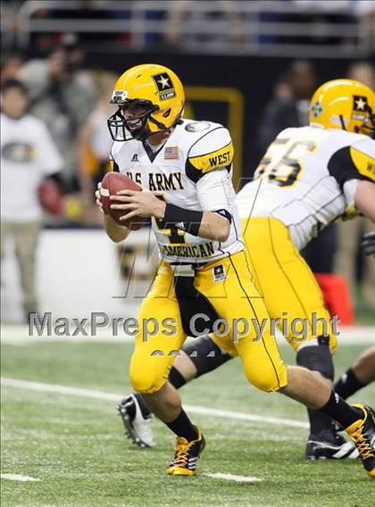 Thumbnail 1 in U.S. Army All-American Bowl (San Antonio) photogallery.