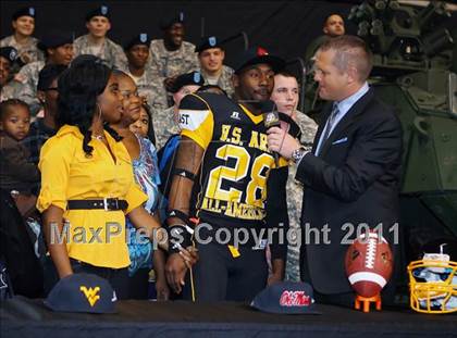 Thumbnail 2 in U.S. Army All-American Bowl (San Antonio) photogallery.