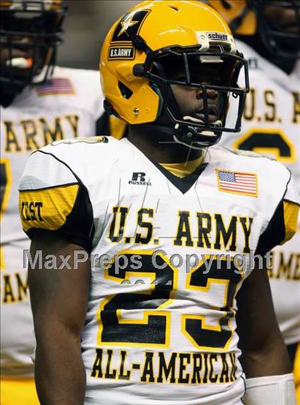 Thumbnail 2 in U.S. Army All-American Bowl (San Antonio) photogallery.