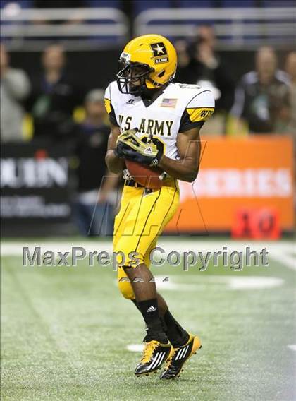 Thumbnail 3 in U.S. Army All-American Bowl (San Antonio) photogallery.