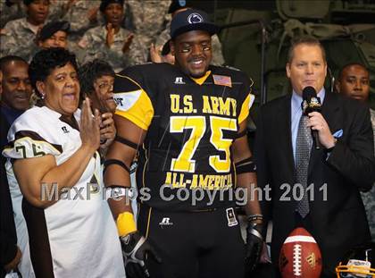 Thumbnail 3 in U.S. Army All-American Bowl (San Antonio) photogallery.