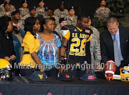 Thumbnail 2 in U.S. Army All-American Bowl (San Antonio) photogallery.