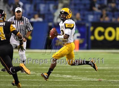 Thumbnail 2 in U.S. Army All-American Bowl (San Antonio) photogallery.