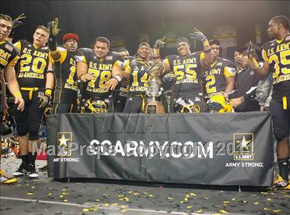 Thumbnail 1 in U.S. Army All-American Bowl (San Antonio) photogallery.