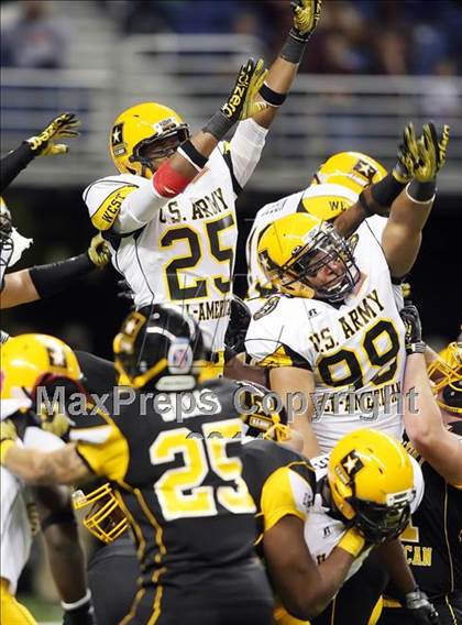 Thumbnail 2 in U.S. Army All-American Bowl (San Antonio) photogallery.