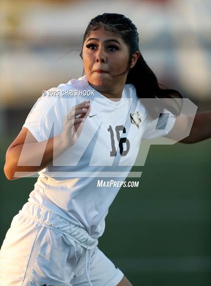 Thumbnail 3 in Vista Grande @ Salpointe Catholic photogallery.