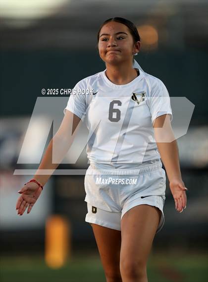 Thumbnail 3 in Vista Grande @ Salpointe Catholic photogallery.