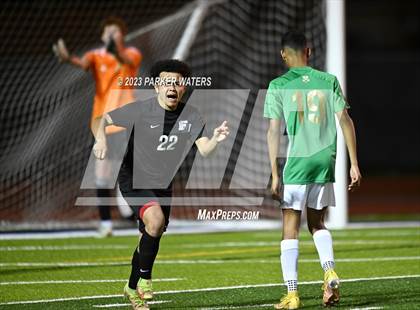 Thumbnail 3 in Holy Cross @ East Jefferson (Div.II Quarterfinal Playoff) photogallery.